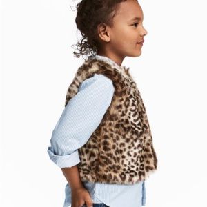 🤩host pick🤩 H&M NWOT Girls Leopard Print Fur Vest
